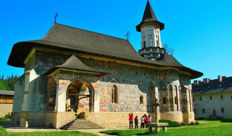 fotos de viajes a Bucovina Rumania, la ruta de los monasterios pintados, excursiones bucovina, circuitos organizados guiados e Bucovina