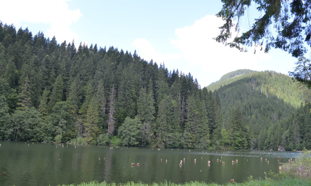 El lago Rojo Rumania